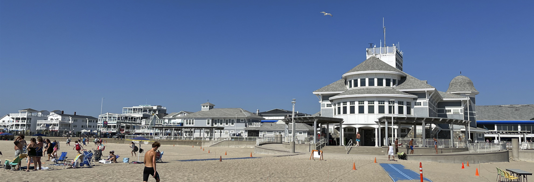 Hampton Beach Calendar - Nara Tamera